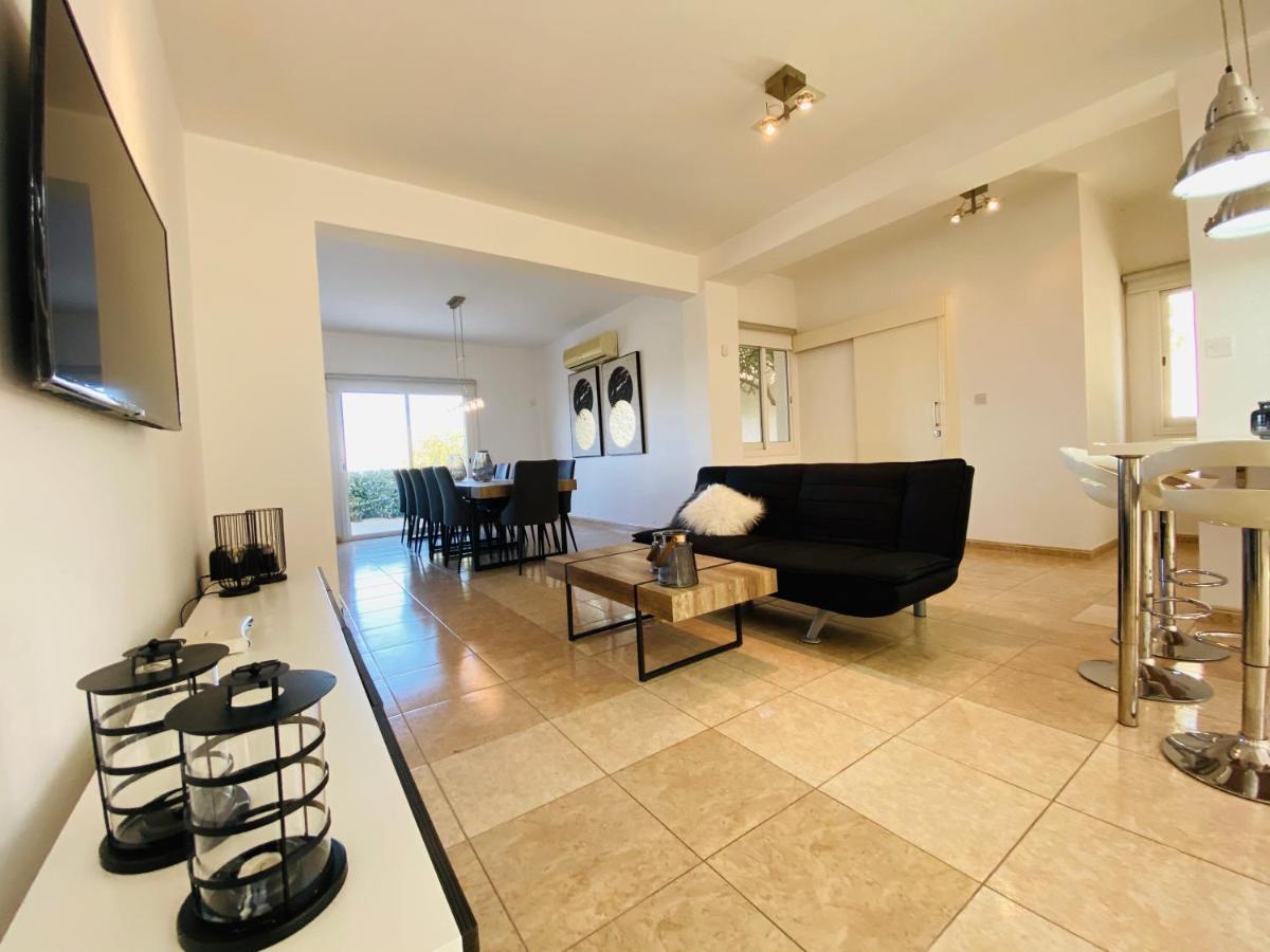 Acropolis Villa 8 Χλώρακα Εξωτερικό φωτογραφία