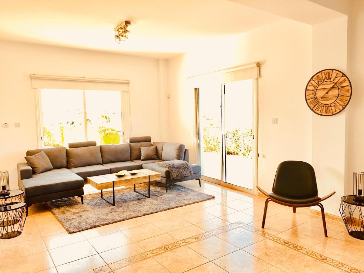 Acropolis Villa 8 Χλώρακα Εξωτερικό φωτογραφία