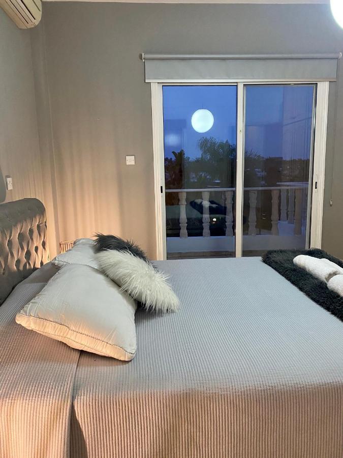 Acropolis Villa 8 Χλώρακα Εξωτερικό φωτογραφία